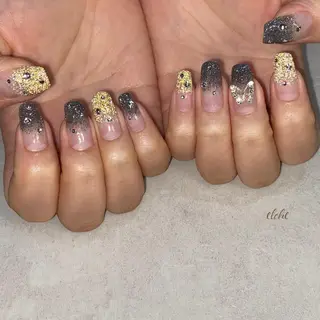 ネイル Rio 𓍼のネイルデザイン