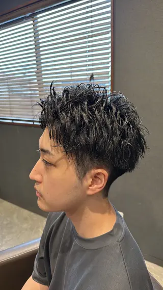メンズ arika オケシ　リョウダイのヘアスタイル