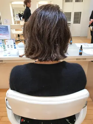 ショート ミディアム カラー タジマ ヤスヒサのヘアスタイル