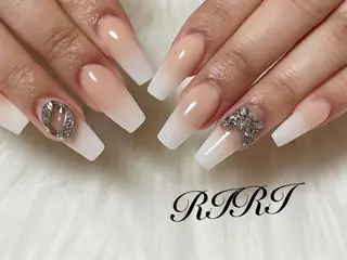 ネイル riri オーナーのネイルデザイン