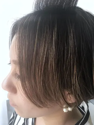 ショート カラー 岡本 一平のヘアスタイル