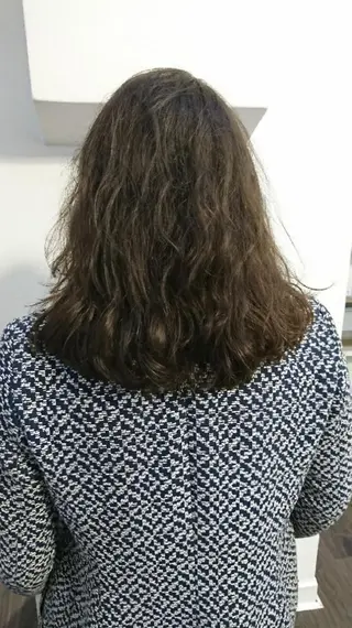 ロング 齋藤 愛美のヘアスタイル