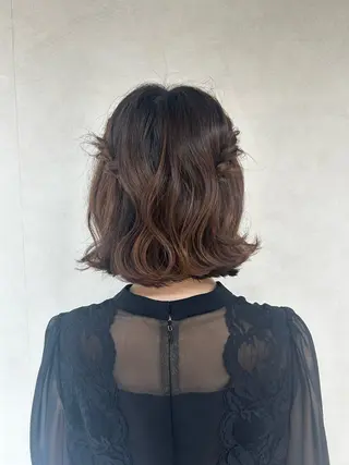 ミディアム ヘアアレンジ ヘアセット／眉毛カッ ト/Nana〻のヘアスタイル