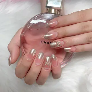 ネイル 💅ネイルハウス🏡 🎀TOMO🎀のネイルデザイン
