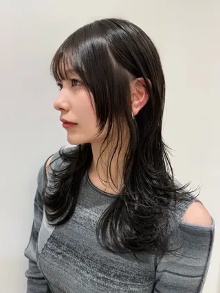 ロング ウルフカット/ ハッシュカット/山路のヘアスタイル