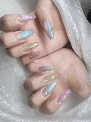 ネイル Lee Nailsのネイルデザイン