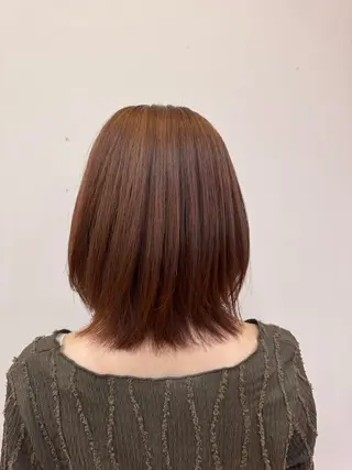 ショート カラー 尾崎 由依のヘアスタイル