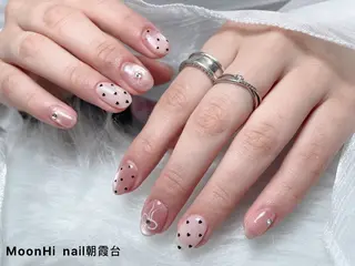 ネイル MoonHi Nail 朝霞台のネイルデザイン