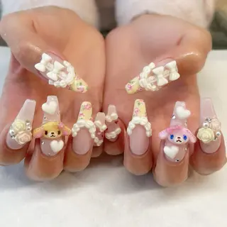 ネイル 💎🐰 saki. m 🐰💎のネイルデザイン