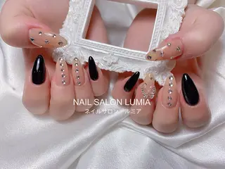 ネイル ネイルサロン ルミア Lumia 店長のネイルデザイン