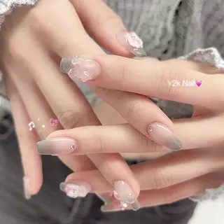 ネイル Arowa 伊田のネイルデザイン