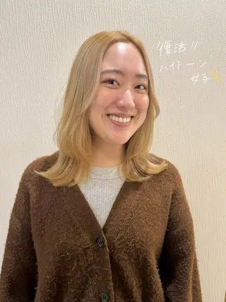 ミディアム カラー 🌿寄り添い型美容師 🌿yuiのヘアスタイル