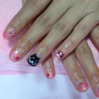 ネイル 管 裕子(日本人)のネイルデザイン