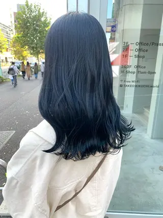 セミロング カラー ao.eyelash SHIORIの眉毛・アイブロウイメージ