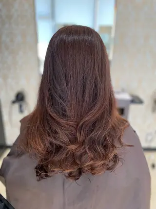 ロング 斉藤 葉月のヘアスタイル