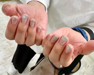 ネイル 吉田 里菜のネイルデザイン