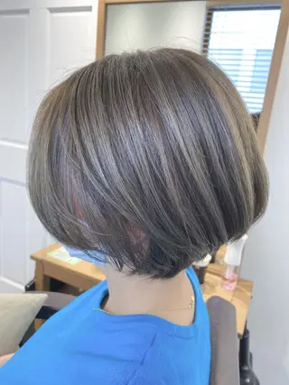 ショート カラー ハイライト⭐️上野 高広のヘアスタイル