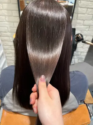 ミディアム カラー 髪質改善アンジュール かのんのヘアスタイル