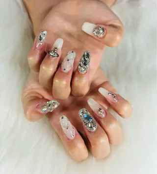 ネイル Elegance Nail本厚木店舗のネイルデザイン