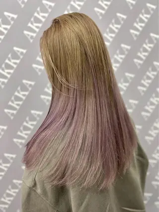 ミディアム 🩵垢抜け確定🩵 ハイトーン特化🩵のヘアスタイル