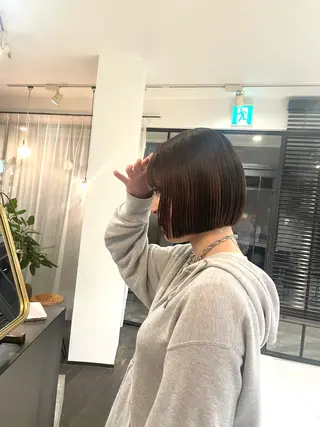 ショート 西野 優夏のヘアスタイル
