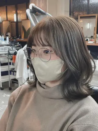 ミディアム CHIHIRO メリケンビューティーのヘアスタイル