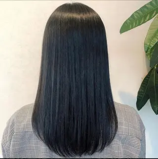 セミロング ジプソヘアー所属・菅原 あずさのヘアスタイル