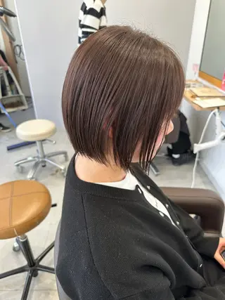 ショート カラー レイヤー/くびれ Chere   金剛のヘアスタイル