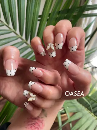 ネイル 🌞💜 KAORI 🌴のネイルデザイン