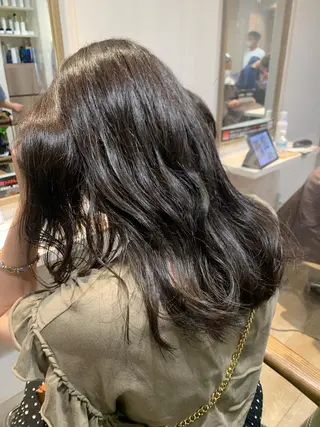 ミディアム カラー ヒロタ ハルヒ🦁のヘアスタイル