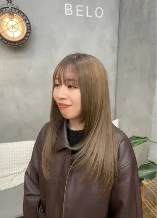 ロング BELO OSAKA カエデのヘアスタイル