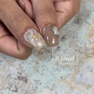 ネイル S. JEWELのネイルデザイン
