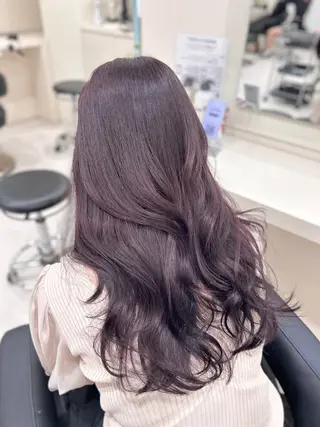 カラー ハイトーン/ベージュ デザイン/りくとのヘアスタイル
