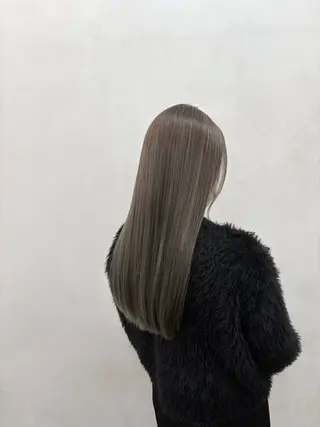 ロング カラー ヤマナカ エリカのヘアスタイル