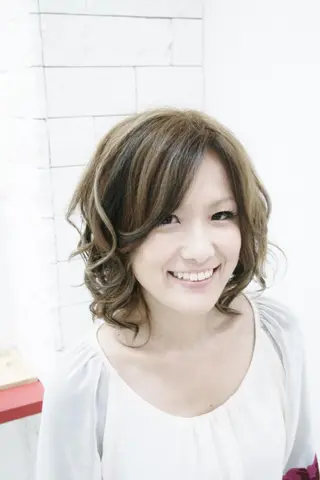 セミロング パーマPrivate SalonNoa名駅のヘアスタイル