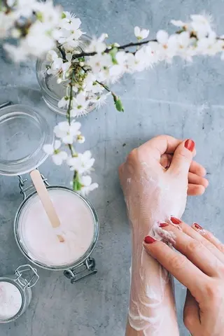 ネイル HerNails  Yokosukaのネイルデザイン