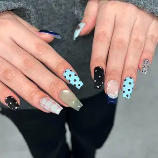 ネイル ハルナ/当日予約 🆗🪩のネイルデザイン
