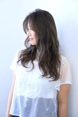 ロング 青木 大輔のヘアスタイル