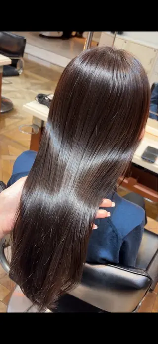 ロング カラー ご新規様限定 透明感カラーKANAのヘアスタイル