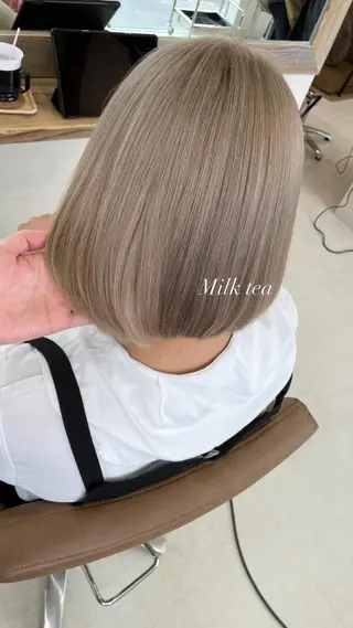 ミディアム 鈴木 妃帆未のヘアスタイル