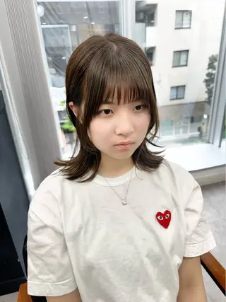 ミディアム カラー パーマ ヘアアレンジ メンズ キッズ 骨格レイヤーカット 🌿美髪縮毛矯正のヘアスタイル