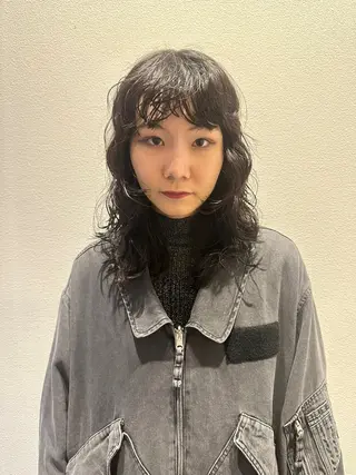 ミディアム ぱる/透明感カラー パーマ/カットのヘアスタイル