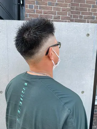 ショート 山本 雷のヘアスタイル