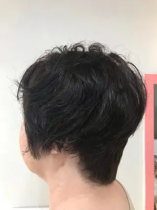 ショート カラー 横田 尚登のヘアスタイル