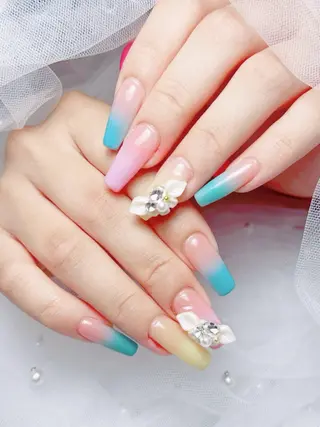 ネイル ネイルサロン lotusのネイルデザイン