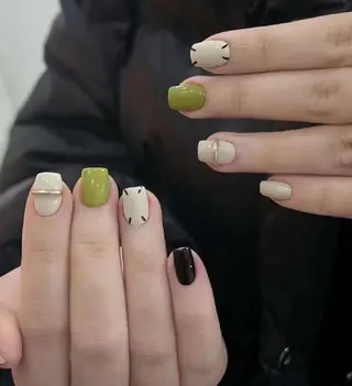 ネイル VIVIAN リサのネイルデザイン