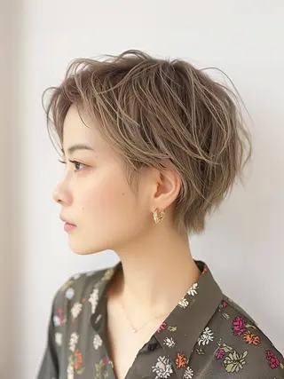 ショート カラー 福井 瑞季のヘアスタイル