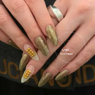 ネイル VIP by aim ppp(マサキ)のネイルデザイン