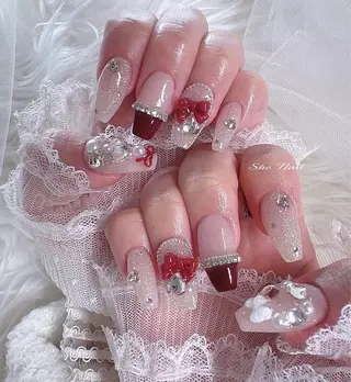 ネイル ISA_ BELLAのネイルデザイン