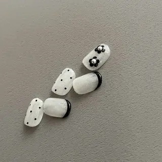 ネイル 中野 茅緩のネイルデザイン